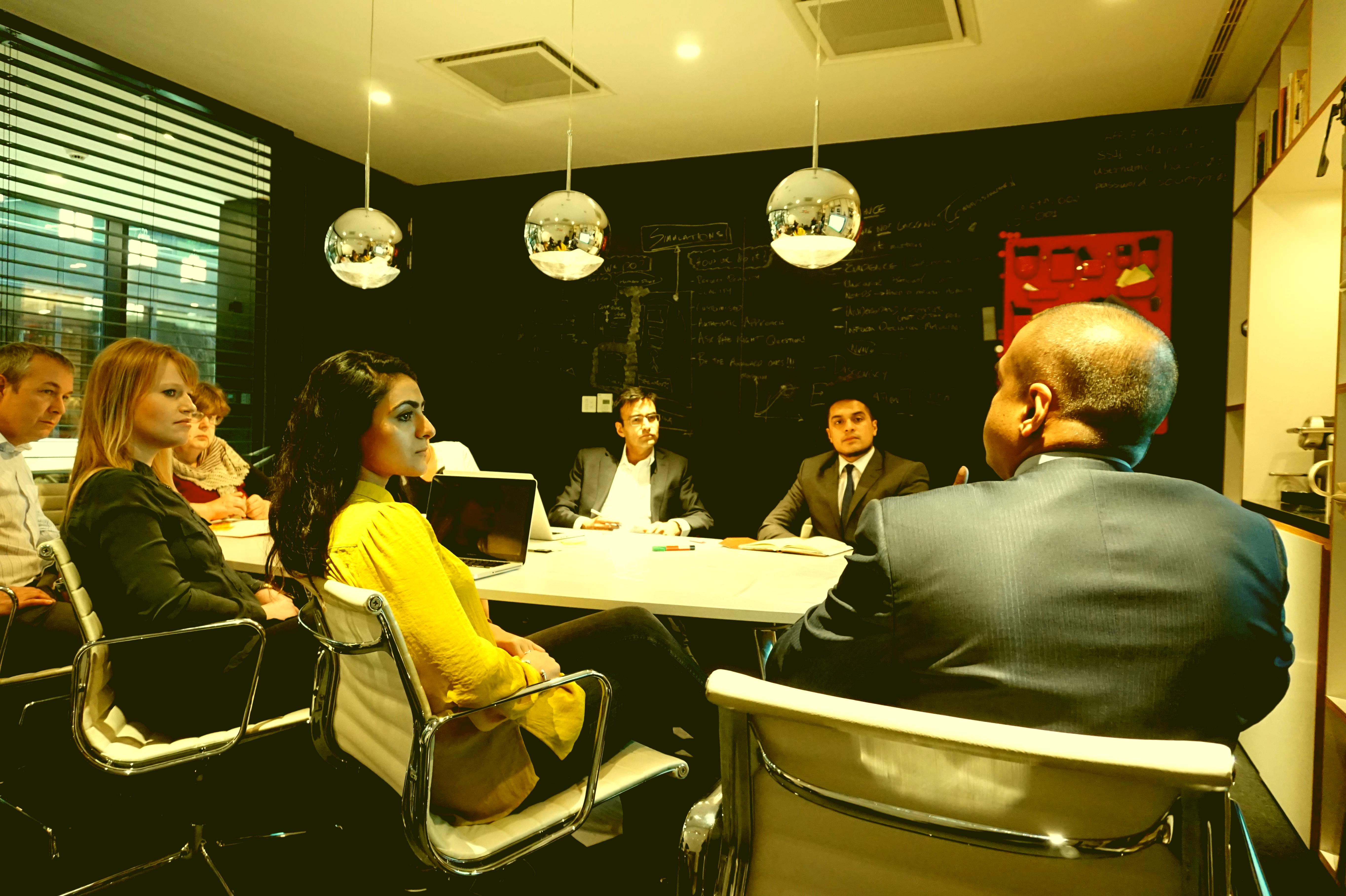 Leaders collaborating in a Strasys programme session